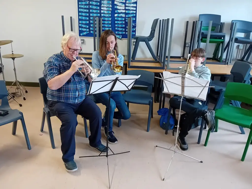 Woodwind lesson with recorder players